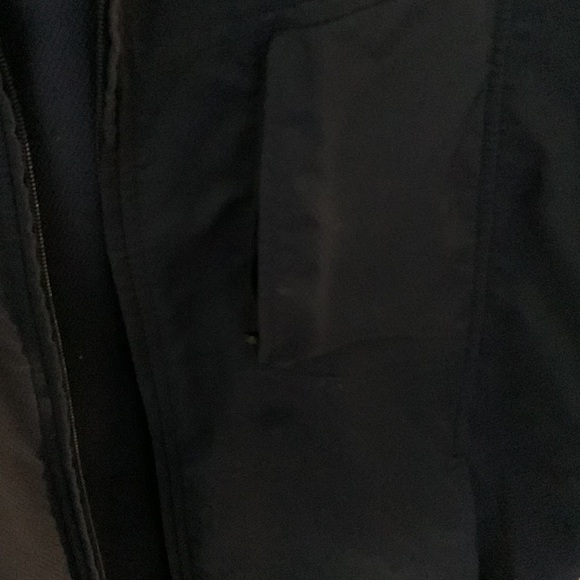 Underarmour Light Jacket / Zip Up - Picture 7 of 7